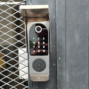 khoa-cua-dien-tu-kassler-kl-579-i-su-dung-app